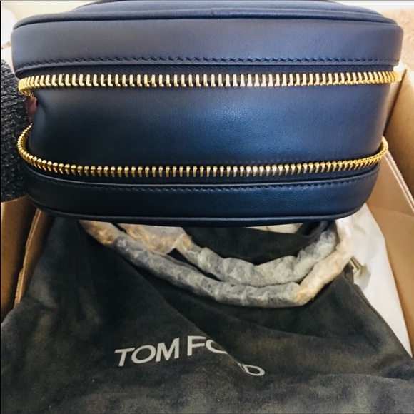 📍SOLD📍TOM FORD Blk Leather Handbag Jennifer Mini - Picture 6 of 7